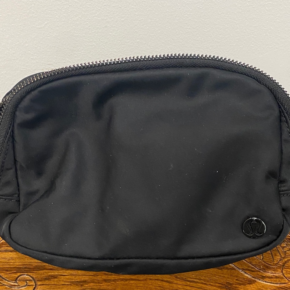 Lululemon Black Fanny Pack